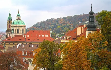 Charm and Beauty of Lesser Quarter
