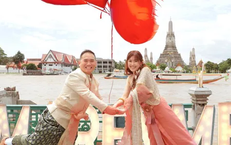 Proposals in Thai Costume with Photoshoot