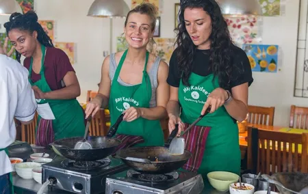 May Kaidee Thai Cooking Class in Bangkok with Hotel Pickup