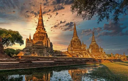Ayutthaya Sunset Bicycle Tour to Famous Temples @ Heritage Trails