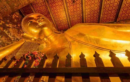 Bangkok City Tour By Selfie Expert : Famous Temples & Attractions