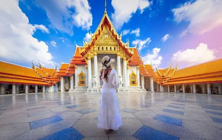 Bangkok City Group & Guided Half Day Tour with Lunch