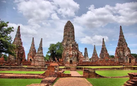 Ayutthaya Ancient Temples Tour from Bangkok by Road (SHA Plus)