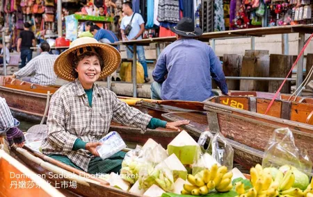 Classic Thailand Join-in Day Tour With Take Train