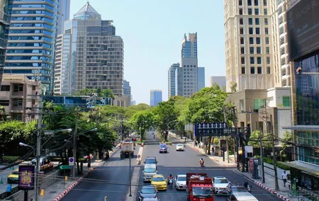 Bangkok's Wireless Road: A Self-Guided Audio Tour