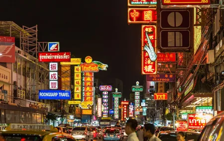 Bangkok Chinatown Eats: A Self-guided Audio Tour
