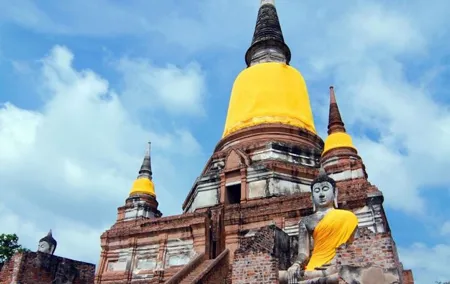 Full Day Shared Ayutthaya and Bang Pa-In Palace Tour