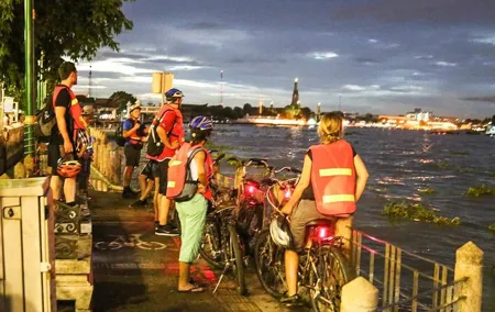 Bangkok’s Popular Night Bike Tour