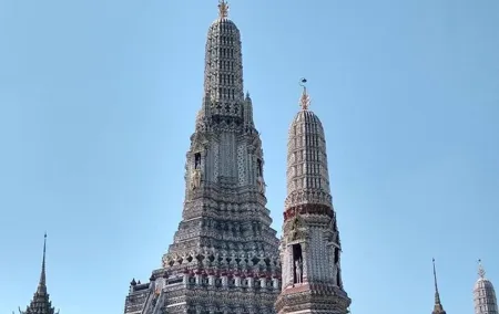 Grand palace, Wat Pho, Wat Arun & Boat Trip (Half Day)