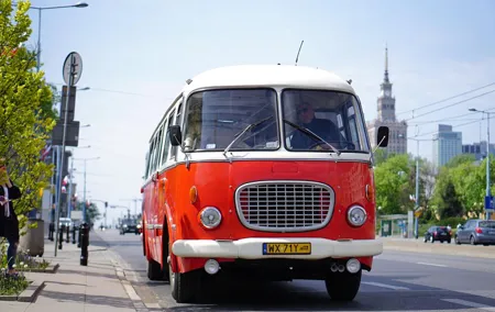 Warsaw City Sightseeing in a Retro Bus