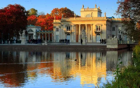 Skip-the-line Lazienki Park & Palace Private Tour and Cruise