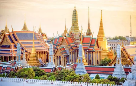 Bangkok Grand Palace Wat Pho and Wat Arun Tour