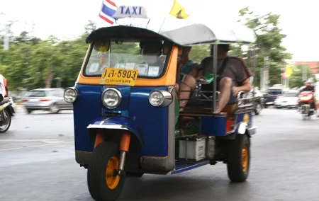 Tuk Tuk - Grand Palace and Temple Min. 2 Pax required to confirm