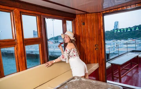 2 Days Pattaya Sunset Boat Party Tour