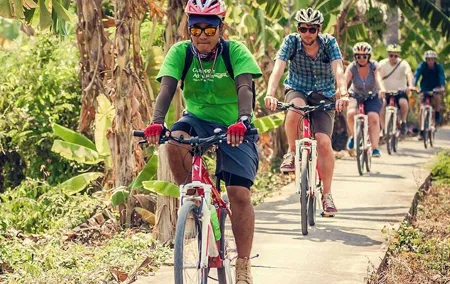 Full-Day Guided Bike Tour of Bangkok's Peripheral Trails