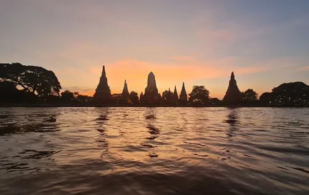 Private Tour : Ayutthaya Sightseeing and Sunset Boat Trip
