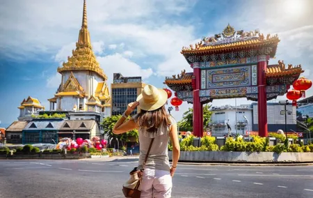Bangkok Shared Guided Half Day Tour with Lunch