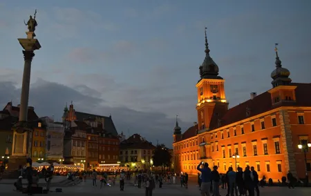 Private walking tour: all about Warsaw