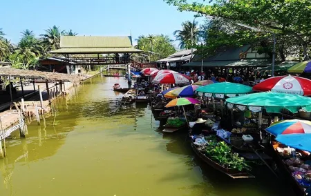 Discover the Best Sights of Samut Songkhram and Kanchanaburi