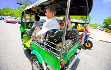 Bangkok by Night Tuk Tuk Tour: Markets, Temples & Food