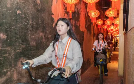Bangkok Night Bike Tour