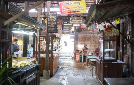Chachoengsao Full Day Tour from Bangkok : Lord Ganesha Temple & BAT at Temple