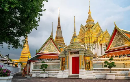 Bangkok Temple Tour: Wat Arun, Wat Pho, and, Grand Palace