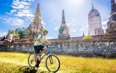 From Bangkok: Full-Day Bike Trip to Historic Ayutthaya