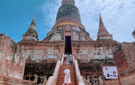Private Tour of Ayutthaya World Heritage City with Lunch