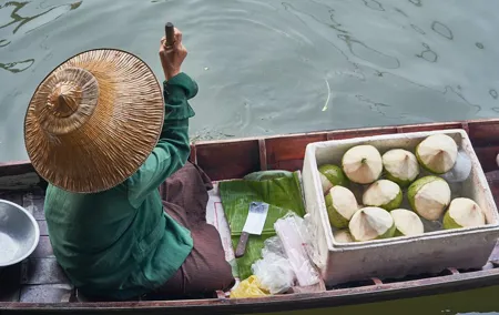Ayutthaya Floating Market Admission Ticket with Transfer