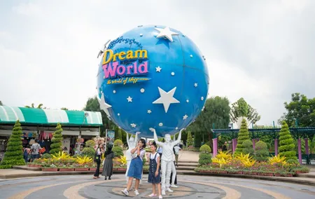Dream World Bangkok Admission Ticket