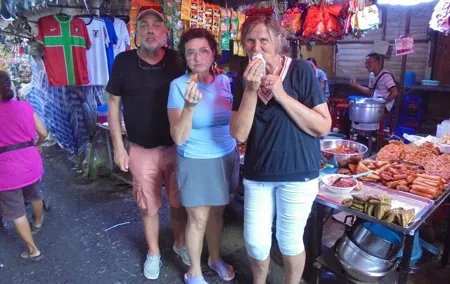 Amazing Bangkok Bite & Bike Night Tour
