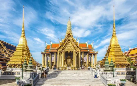 Excursion Royal Palace and temples of Bangkok