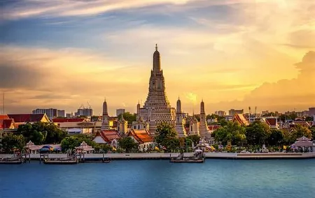 Bangkok Canal Wat Arun and Ladmayom Market