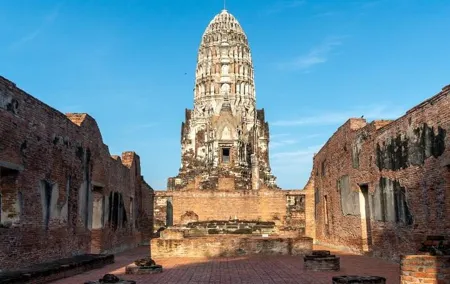 Ayutthaya Three Temple Tour and Scenic Boat Ride Experience