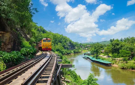 Bridge River Kwai and Hellfire Pass Center Private Tour