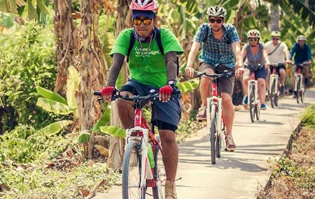 Full-Day Guided Bike Tour of Bangkok's Peripheral Trails