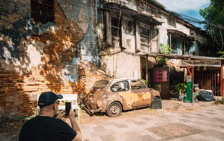 Bangkok: Explore Talad Noi on a Private Photo Tour