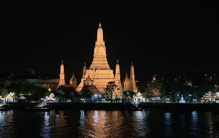 Bangkok Night Tour by Tuk Tuk