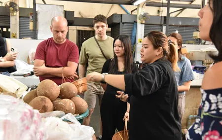 Thai Cooking Class with Market Tour in Sathon Bangkok