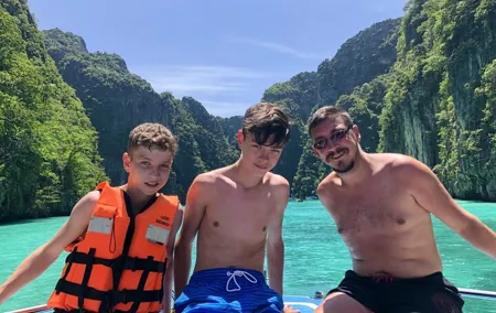 Phi Phi 4 Islands Early Bird by Speedboat Tour from Krabi