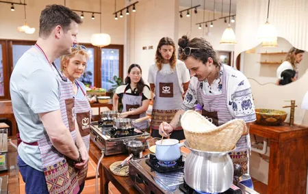White Lotus Thai Cooking Class in Bangkok