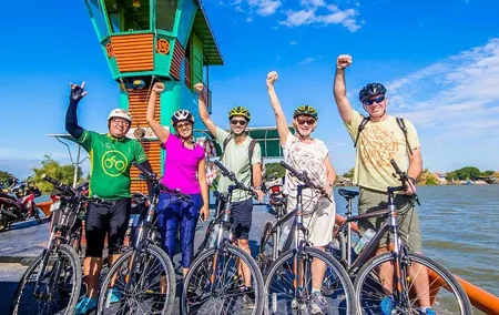 Bike Historic Bangkok Tours : Pedal Through the Old City of Bangkok