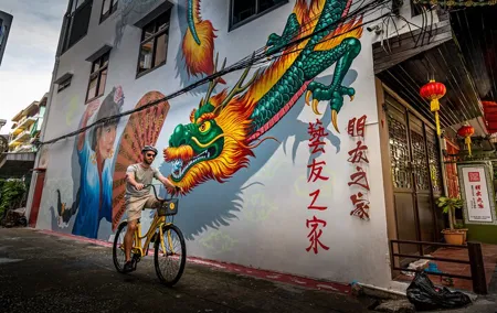 Scenic Real Bangkok Cycling Adventure Chinatown and Thonburi