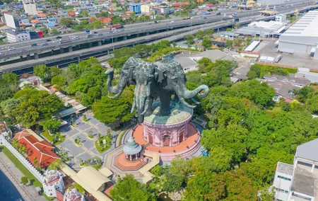Muangboran and Erawan Museum Private Tour