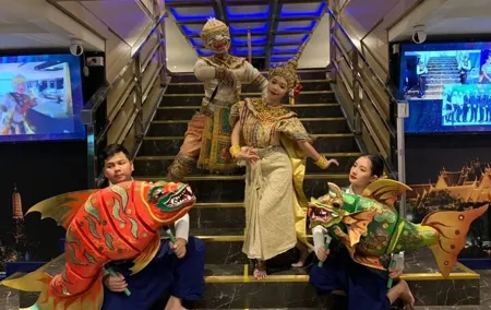 Bangkok: Alangka Luxury Chao Phraya Dinner Cruise