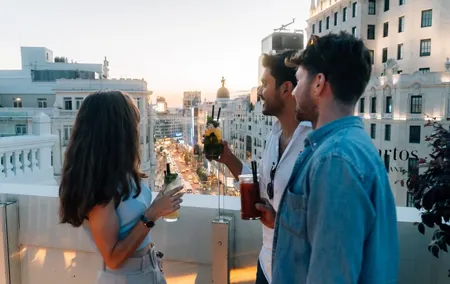 Madrid Guided Tapas and Wine Tour with Drinks and Rooftop Views