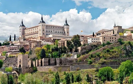 Toledo Tour from Madrid: Cathedral, Synagogue & St. Tome's Church