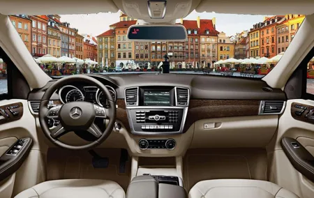 Warsaw Private Transfer from Warsaw Chopin Airport (WAW) to City centre