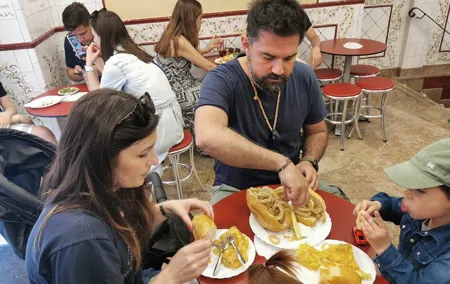Madrid Street Food Guided Tour: San Miguel Market and City Center
